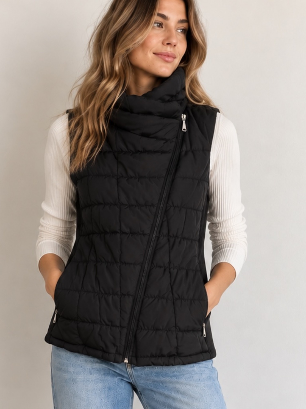 Calvin Klein Black Funnel Neck Quilted Puffer Vest M